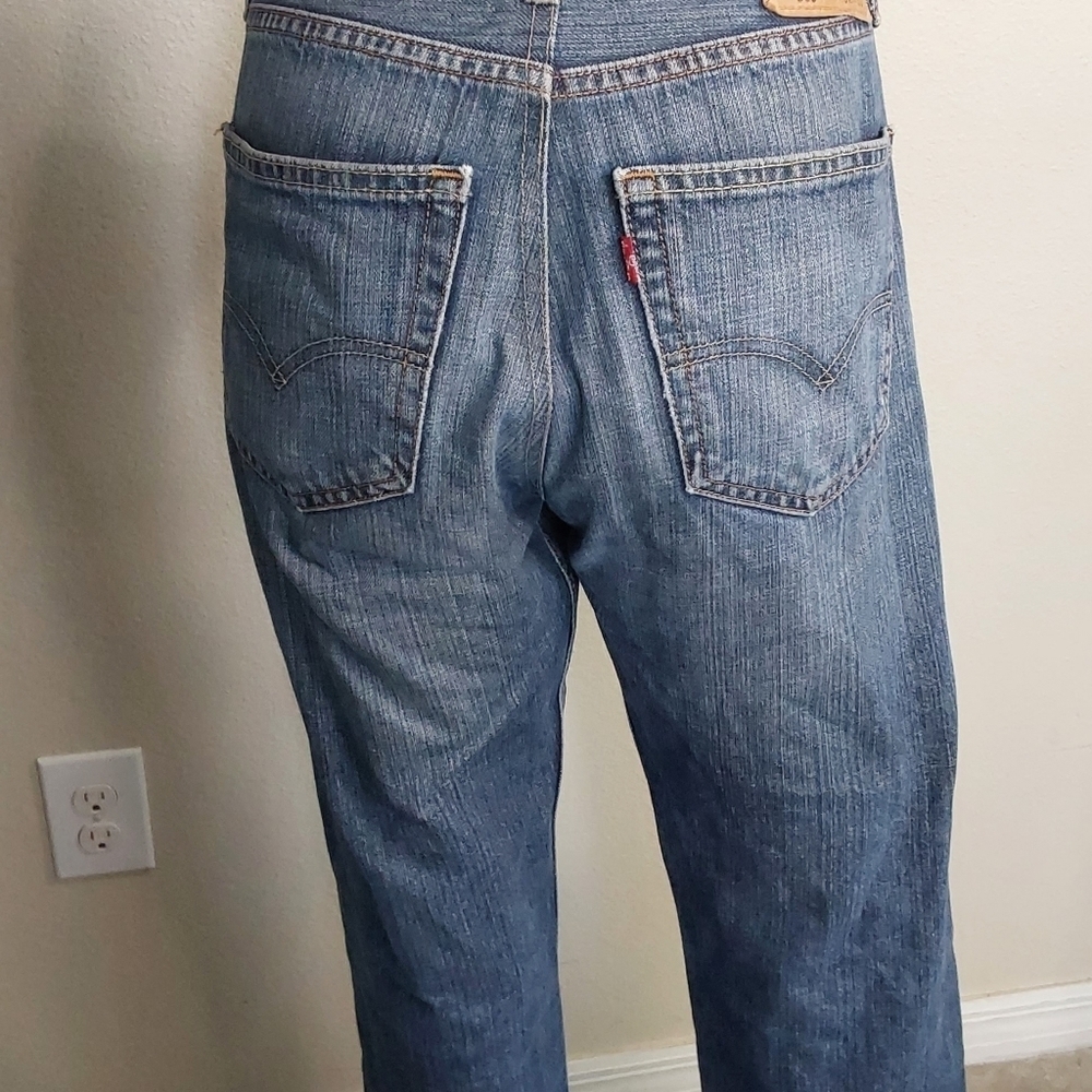 LEVIS STRAUSS 505 STRAIGHT HIGH RISE JEANS SIZE 32 X30 - Picture 2 of 6